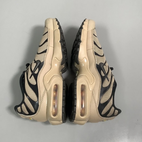 Like New TN Nike Air Max Plus Limited Edition Tan & Black Sneakers! Size 5.5Y/7! - Picture 14 of 16